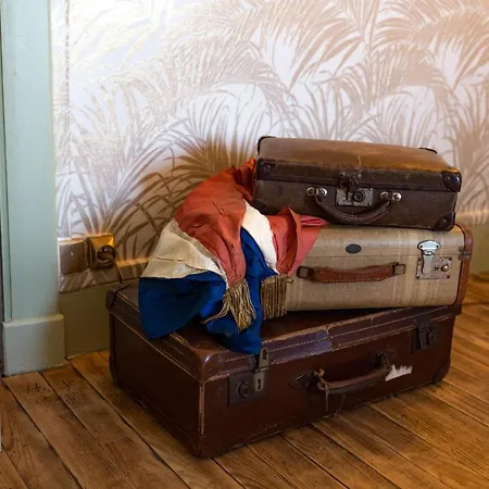 Villa Champagne House- Oasis De Luxe & De Charme - Coeur De - 10-12 Pers - Piscine, Cuisine D'ete, Patio, Bar & Piano Condom