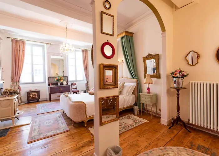 Champagne House- Oasis De Luxe & De Charme - Coeur De - 10-12 Pers - Piscine, Cuisine D'ete, Patio, Bar & Piano