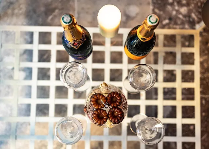 Villa Champagne House- Oasis De Luxe & De Charme - Coeur De - 10-12 Pers - Piscine, Cuisine D'ete, Patio, Bar & Piano