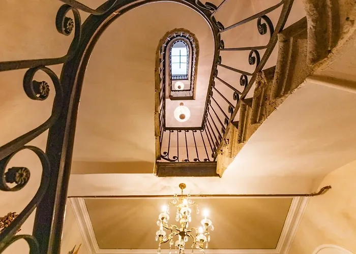 Villa Champagne House- Oasis De Luxe & De Charme - Coeur De - 10-12 Pers - Piscine, Cuisine D'ete, Patio, Bar & Piano Condom