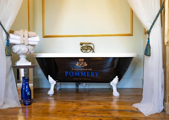 Champagne House- Oasis De Luxe & De Charme - Coeur De - 10-12 Pers - Piscine, Cuisine D'ete, Patio, Bar & Piano Villa Condom