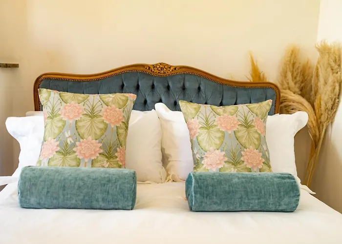 Villa Champagne House- Oasis De Luxe & De Charme - Coeur De - 10-12 Pers - Piscine, Cuisine D'ete, Patio, Bar & Piano Condom