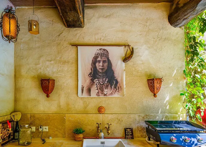 Villa Champagne House- Oasis De Luxe & De Charme - Coeur De - 10-12 Pers - Piscine, Cuisine D'ete, Patio, Bar & Piano Condom