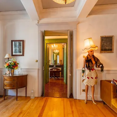 Champagne House - - An Oasis Full Of Elegance, Luxury And Charm Кондом