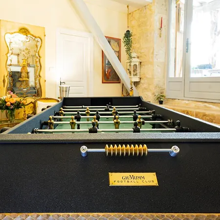 Champagne House- Oasis De Luxe & De Charme - Coeur De - 10-12 Pers - Piscine, Cuisine D'ete, Patio, Bar & Piano Villa *